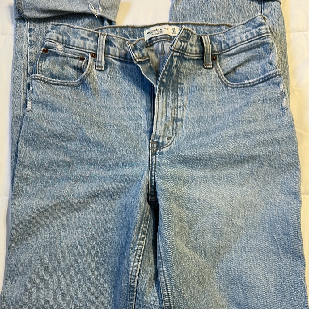Abercrombie 90s straight ultra high rise jeans